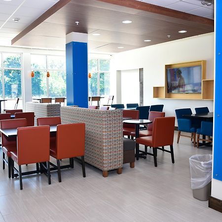 Holiday Inn Express & Suites - Bensenville - O'Hare By Ihg Eksteriør bilde