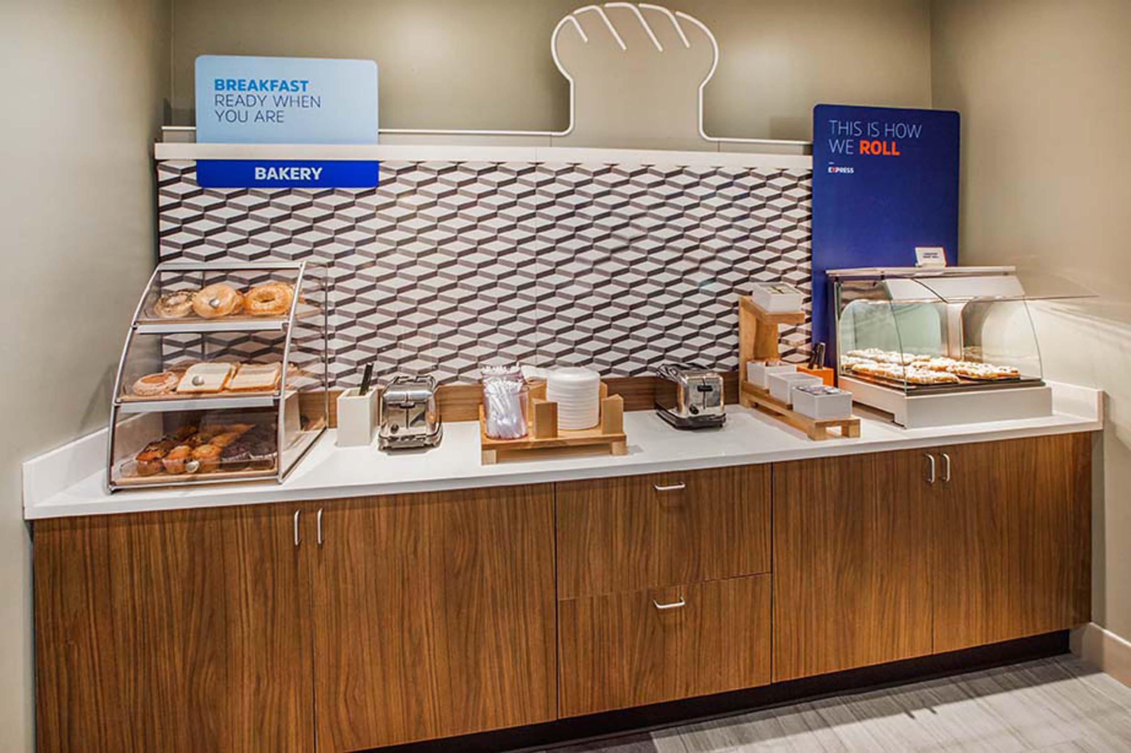 Holiday Inn Express & Suites - Bensenville - O'Hare By Ihg Eksteriør bilde