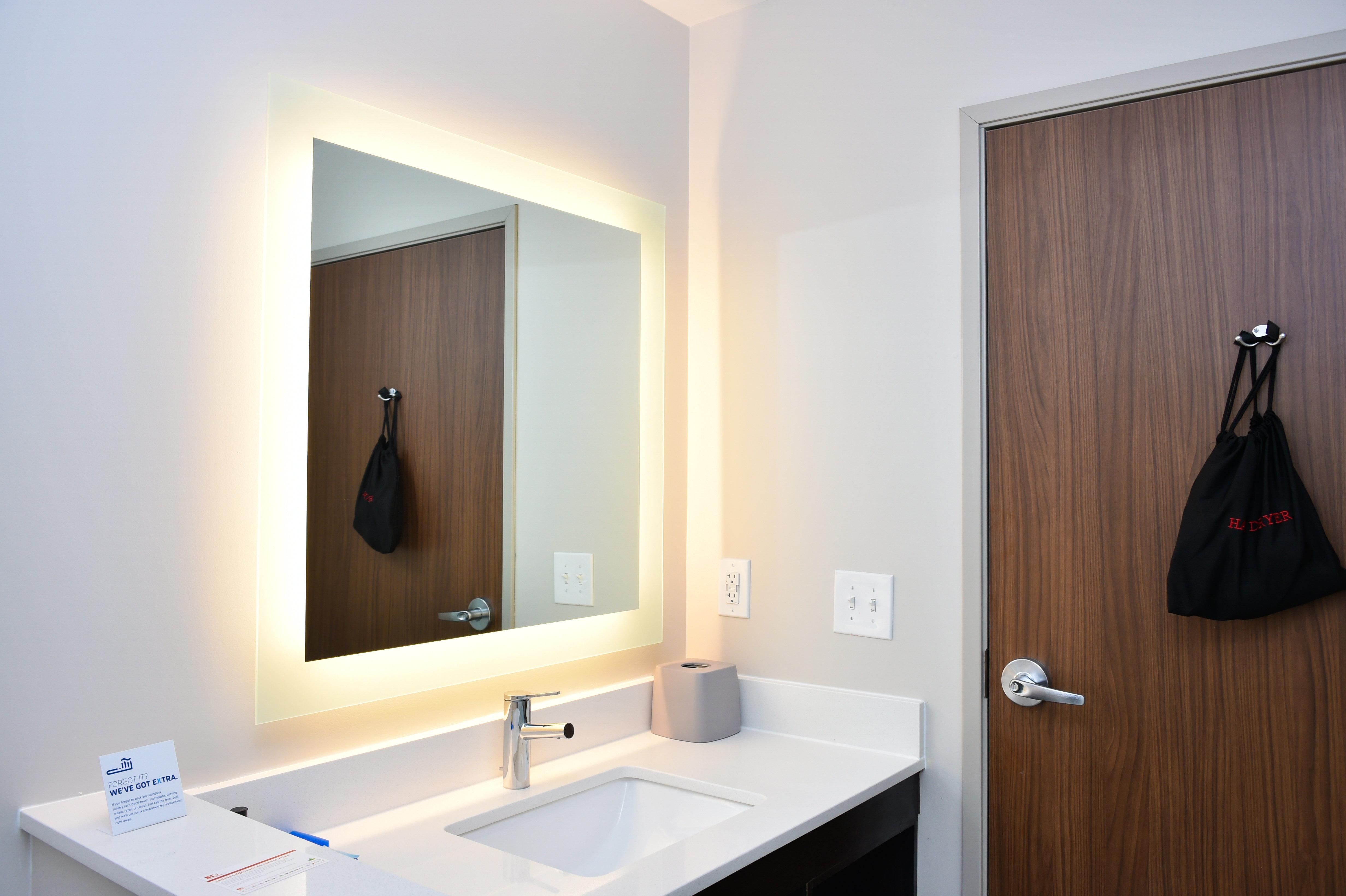 Holiday Inn Express & Suites - Bensenville - O'Hare By Ihg Eksteriør bilde